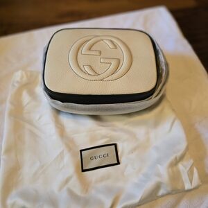 Gucci Ivory Leather Pouch with Logo